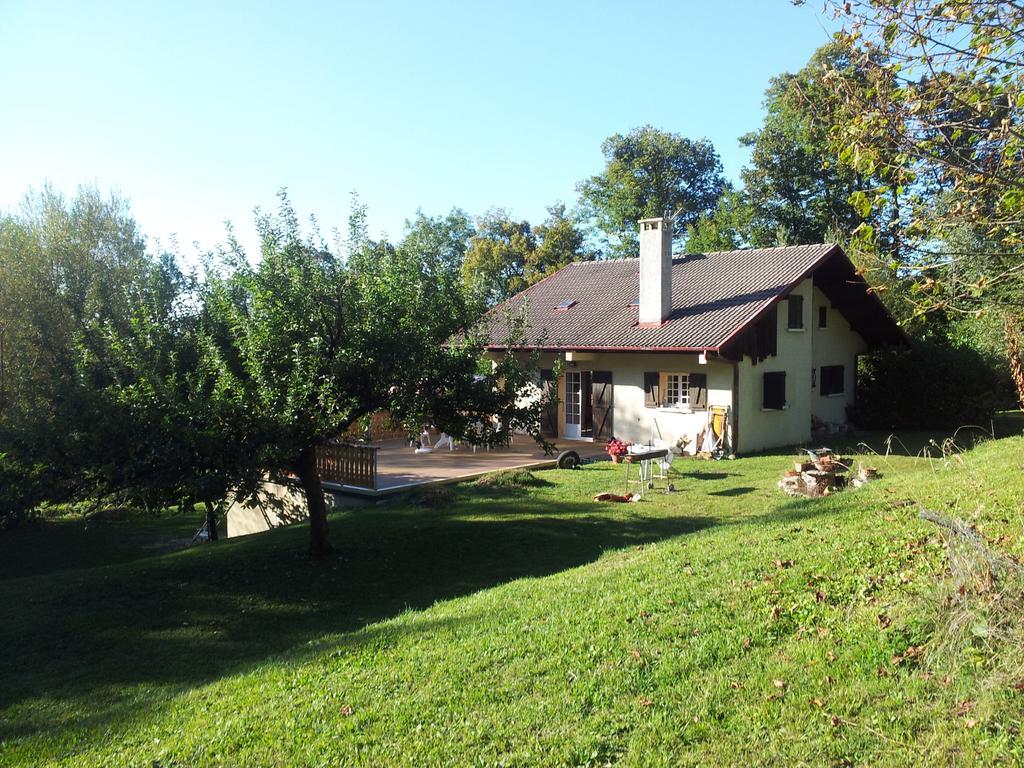 Holiday Home Maison De La Litiere Pugny-Chatenod Стая снимка